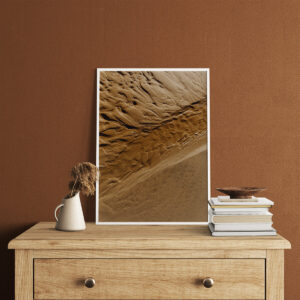 Plakatas „Smėlis glostomas jūros“